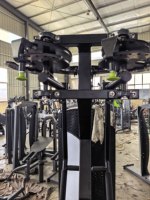 Máquina de Ejercicios SK Chest Fly Rear Delt, Venta Directa de Fábrica, OEM ODM, Equipo con Pesas para Gimnasios Comerciales y Proyectos de Fitness