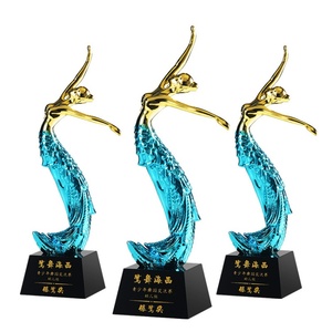 ブルーダンサートロフィー手彫刻クリスタル樹脂賞ダンスコンペティション彫刻ガラス素材 - Product Image 3