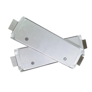 Fabricants de batteries au lithium de haute qualité li ion <span class=keywords><strong>3.7v</strong></span> nmc cellule de poche 58ah 55ah pour scooters - Product Image 1