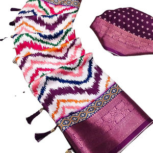 Soft Della Silk Sari Collection avec Zigzag Print Kalahari Palau Contrast Blouse Piece for Indian & Pakistanais Wedding Parties - Product Image 1