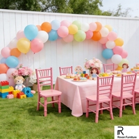 Chaise empilable moderne en résine PP de haute qualité, chaise Chiavari en plastique pour enfants, idéale pour les fêtes d'anniversaire et les banquets d'hôtel