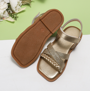 Sandalias Romanas de Verano para Niñas al por Mayor, Sandalias Doradas con Punta Cuadrada y Tejido - Product Image 5