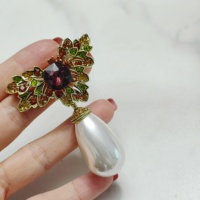Bros mewah mutiara besar wanita Vintage 2024 bros hadiah ibu batu kristal Dekorasi Bunga aksesori Fashion untuk wanita