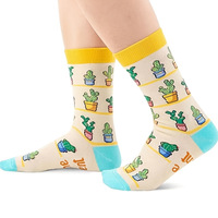 Chaussettes de sport longues en tricot antidérapantes et absorbant la transpiration pour femmes et hommes, avec des motifs amusants et créatifs de dessins animés ODM, pour le basketball et le football