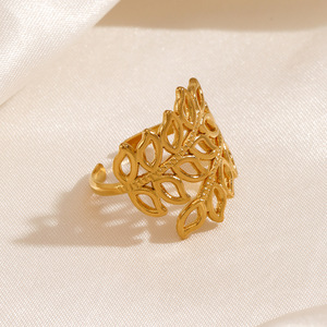 Anillo hueco exagerado de moda para mujer, anillo de diseño de hoja exagerada ajustable, bisutería de acero inoxidable al <span class=keywords><strong>por</strong></span> <span class=keywords><strong>mayor</strong></span> - Product Image 3