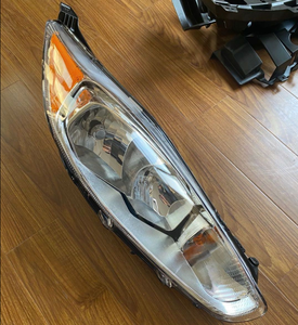 Faro D2BZ-13008-L per <span class=keywords><strong>FORD</strong></span> <span class=keywords><strong>FIESTA</strong></span> <span class=keywords><strong>2013</strong></span>, Fanale Posteriore, Luce Fendinebbia D2BZ-13007-L - Product Image 2