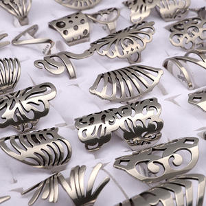 खोखले-आउट रिंग ज्वैलरी महिलाओं स्टेनलेस स्टील मिश्रण बहुत तिरनिश मुक्त छल्ले मुक्त छल्ले - Product Image 3