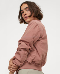 Chaqueta Bomber de Forro Polar para Mujer, de Manga Larga, para Invierno, con Bordado, Transpirable, Resistente al Viento y de Secado Rápido, de Quick Apparels - Product Image 3