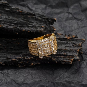 Bling Herren Pavé Zirkon Quadratischer Ring Goldfarben Messing Material Iced Out Voll CZ Mode Hip Hop Schmuck - Product Image 5