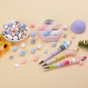 Commercio all'ingrosso <span class=keywords><strong>di</strong></span> vendita calda popolare Halloween Soft BPA Free per uso alimentare Silicone <span class=keywords><strong>fiocco</strong></span> <span class=keywords><strong>di</strong></span> <span class=keywords><strong>neve</strong></span> perline per la dentizione del bambino penne braccialetti - Product Image 6