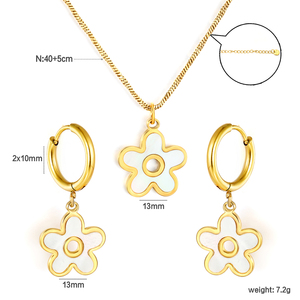 18K pvd gold Plated Flower Necklace <b>Earrings</b> Ring Women's Cute Alloy Hypoallergenic Wholesale Jewelry Set - Product Image 3