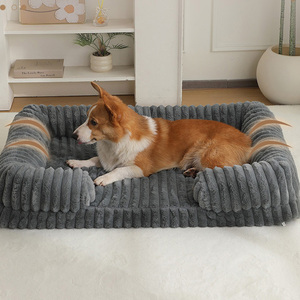 Cama Rectangular de Lujo para Perros Pequeños <span class=keywords><strong>con</strong></span> Logotipo Personalizado, Diseño Esponjoso <span class=keywords><strong>con</strong></span> Almohadas para el Cuidado del Cuello, Fácil de Lavar, Sofá Cama para Perros Pequeños <span class=keywords><strong>con</strong></span> Diseño de Rayas - Product Image 3