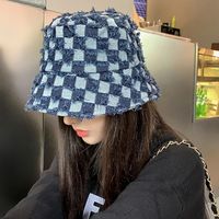 Nouvelle mode chapeau seau à carreaux à large bord Style de rue casquette en denim pour femmes et hommes décontracté scène applicable