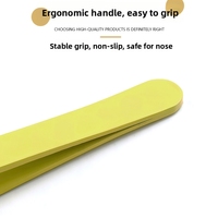 Pince à épiler en acier inoxydable à tête ronde, type presse, design anneau, légère et portable, pour l'épilation des poils du nez, de la barbe et des sourcils, unisexe