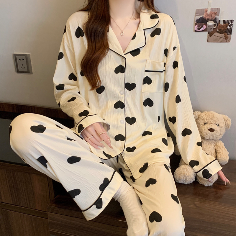 3564 Beige Heart
