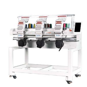 Yinghe Máquina de bordado computarizada industrial de tres cabezales y 9 agujas de alta velocidad equipada con camiseta/prenda multifunción - Product Image 1