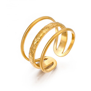 <span class=keywords><strong>Anello</strong></span> Aperto Minimalista Impilabile in Acciaio Inossidabile 304 Placcato Oro con Texture Martellata a Tre Strati per Donna - Product Image 6