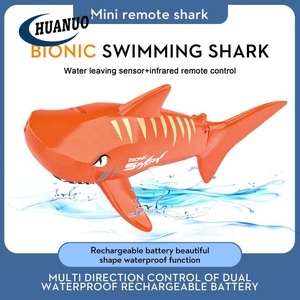 Mini RC Fish Toy Doble Impermeable Simulación Natación Antena Infrarrojo Columpio Cola Buceo Control remoto Tiburón - Product Image 6
