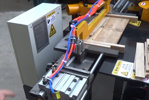 Máquina moldeadora de barra lateral automática de grado industrial para carpintería con componente de motor esencial - Product Image 5