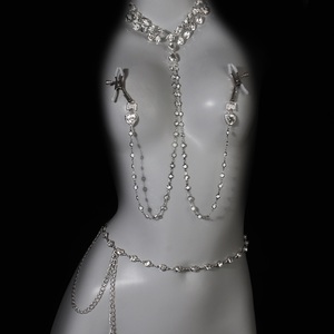 Erotische Accessoires Diamant Ingelegde Strik Hart Hanger Tepel Ketting Tailleketting Luxe Strass Bikini Body Chain Set - Product Image 4