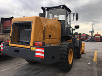 Chargeuse sur pneus Lonking CDM866H avec godet de 4,2 m |   Capacité de charge de 6500 kg, moteur WEI-CHAI, haute efficacité pour l'exploitation minière et les travaux de construction lourds