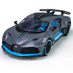 1:18 diecast model cars <span class=keywords><strong>Bugatti</strong></span> DIVO alloy car model Metal rebound sound and light decoration collection <span class=keywords><strong>Bugatti</strong></span> car model - Product Image 2