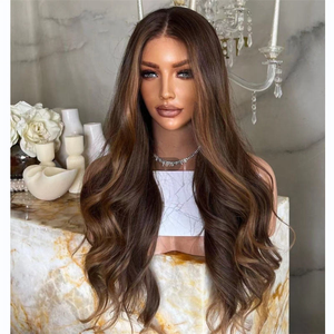 Parrucca Frontale in Pizzo 13x4 con Onde Morbide Marrone <span class=keywords><strong>Caramello</strong></span>, <span class=keywords><strong>Capelli</strong></span> Umani, Densità 150, Senza Colla, Nodi Decolorati, per Donna, Aspetto Naturale - Product Image 1