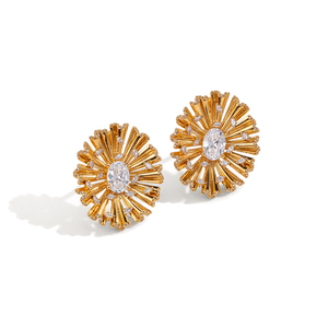 Elegant <strong>Daisy</strong> Shaped Yellow GoldStud Earrings for Women Cute Party Trend <strong>Jewelry</strong> Made of Brass - Product Image 1