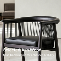 Chaise de salle à manger en bois massif de style italien, dossier rembourré en cuir noir, siège d'appoint moderne minimaliste haut de gamme pour salon
