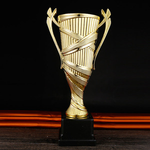 <span class=keywords><strong>Prix</strong></span> de gros trophée de sport personnalisé fabricant OEM ODM trophée de sport en plastique de <span class=keywords><strong>super</strong></span> qualité pour enfant trophée de compétition en plastique de sport - Product Image 4
