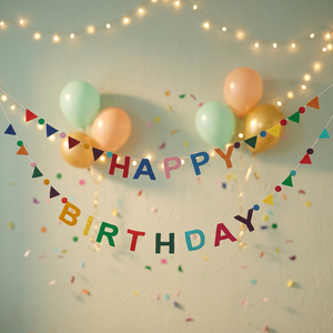 Bannière d'anniversaire ajustable et durable Lamatar1 avec lettres en forme de boules colorées, écologique, faite à la main, design personnalisable - Product Image 3