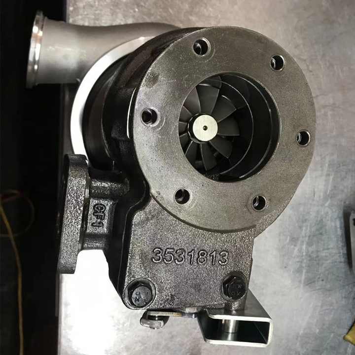 Factory Turbocharger HX40W 4032142 4036654 4036658 4045277 4039741  