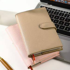 Libreta <span class=keywords><strong>de</strong></span> Tapa Dura con Diseño <span class=keywords><strong>de</strong></span> Lichee A6, Agenda <span class=keywords><strong>de</strong></span> Moda con Botón, <span class=keywords><strong>Libro</strong></span> <span class=keywords><strong>de</strong></span> Horarios Diarios Recargable para Estudiantes, Regalo - Product Image 3