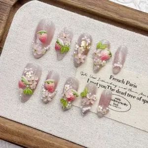 <span class=keywords><strong>Uñas</strong></span> Postizas Cortas Cuadradas Acrílicas Hechas a Mano con Diseño de Fresa Rosa, <span class=keywords><strong>Uñas</strong></span> Postizas Almendradas para Mujer - Product Image 2