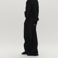 Survêtement Homme 2 Pièces Streetwear Oversize Personnalisé avec Logo, Sweat à Capuche Court Zippé et Pantalon de Survêtement Large Assorti – Vente en Gros