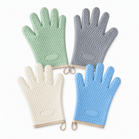 Gants de four à micro-ondes en silicone isolés, résistants à la chaleur et imperméables, avec motif à pois imprimé
