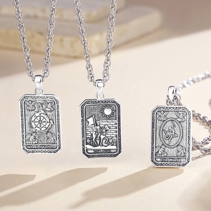 Precio al por mayor moda hip-hop fusión gótica declaración joyería cobre plateado el mundo Tarot colgante collar - Product Image 3