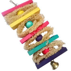 Giocattoli per Pappagalli in Luffa Naturale e Legno Resistente, Colorati Giochi da Masticare per Uccelli, Altalena per Pappagalli e Macaw - Product Image 5