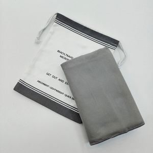 Serviette de sport en microfibre super absorbante pour hommes et femmes - Product Image 1