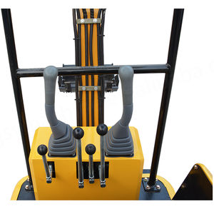 Mini pelle hydraulique chinoise de 1,2 tonne sur chenilles petite pelle avec composants de noyau de moteur de pompe à cylindre hydraulique Eaton à vendre - Product Image 2