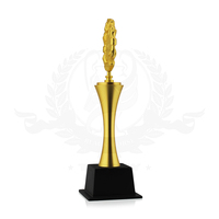 Vente flash : Trophée personnalisé fait main, cadeau d'entreprise unique, récompense sur mesure, souvenir.