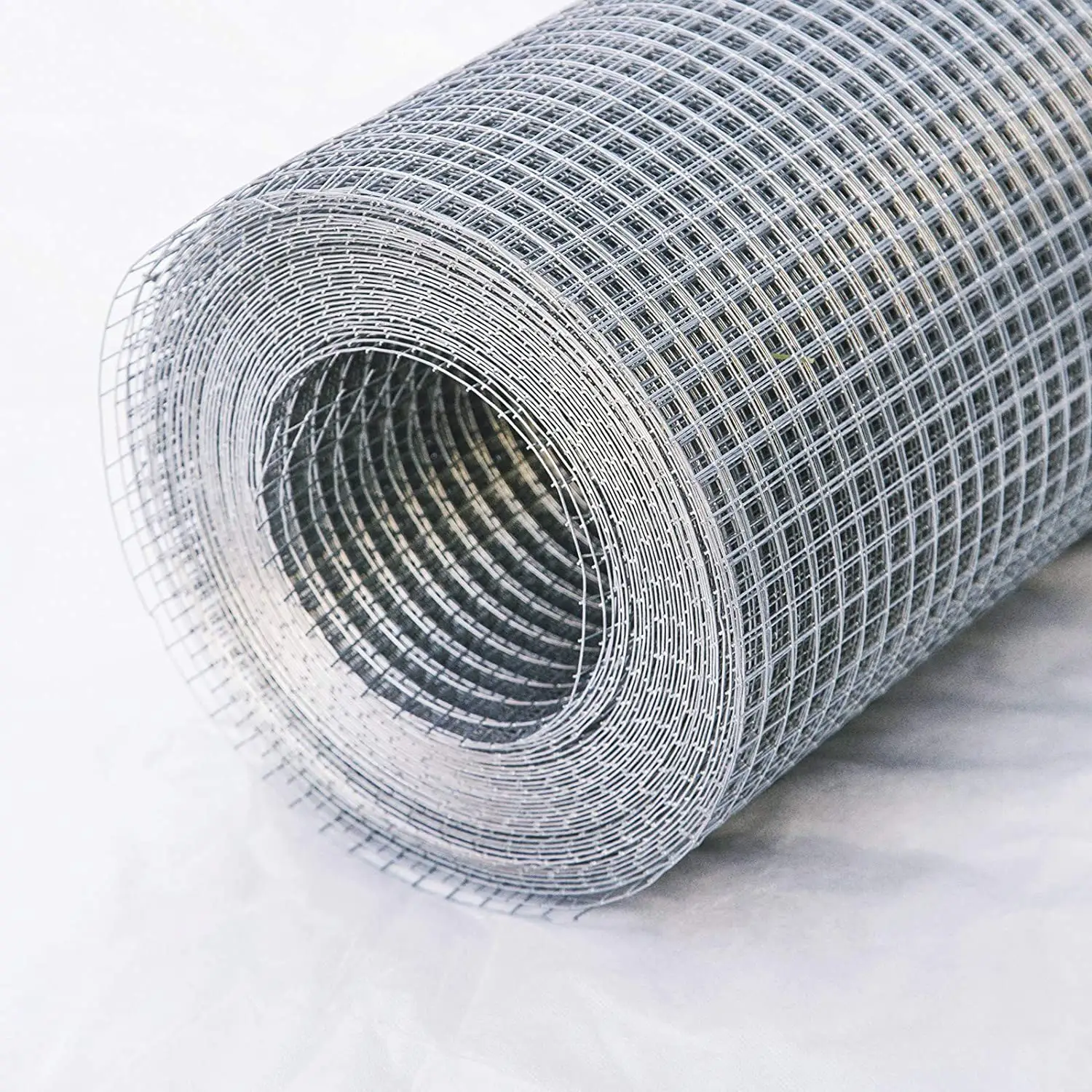 China professional cheap aviary wire mesh/2x2 galvanized welded wire mesh panel/20 gauge steel wire mesh