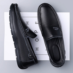 รองเท้าโลฟเฟอร์หนังผู้ชาย ส้นเตี้ย พื้นยาง ระบายอากาศได้ดี เหมาะสำหรับใส่ทำงานหรือลำลอง ผลิตที่เมืองเหวินโจว - Product Image 3
