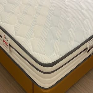 Colchón Híbrido Reversible Hipoalergénico Queen Modern para el Hogar, Oficina, Hotel, Apartamento o Dormitorio, para Dormir Cómodamente y Saludablemente - Product Image 4
