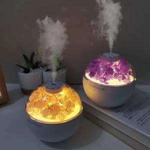 Nuevo humidificador de aire con cable USB, mini humidificador con forma de flor, difusor de aroma, difusor de aceites esenciales con luces nocturnas cálidas - Product Image 4