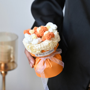 ดอกไม้ถักไหมพรมทำมือสไตล์โมเดิร์น ช่อดอกไม้ประดิษฐ์ขนาดเล็ก  ดอกไม้ปลอม  เป็นมิตรกับสิ่งแวดล้อม ของขวัญวันแม่ วันวาเลนไทน์ - Product Image 6