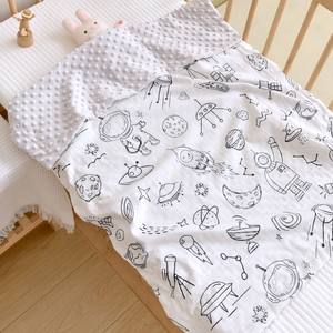 Coperta in Mussola Biologica per Neonati, Bianca con Luna e Stelle, 100% Cotone, Morbida e Accogliente, con Puntini Minky - Product Image 5