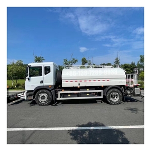 Camion-citerne <span class=keywords><strong>à</strong></span> jet et aspiration combiné 6x4 avec <span class=keywords><strong>pompe</strong></span> <span class=keywords><strong>à</strong></span> eau haute pression diesel 10000L et moteur pour le débouchage des canalisations d'égouts - Product Image 1