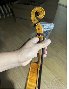 Violon artisanal 4/4, belle finition et son agréable, belle couleur jaune, fabriqué par un luthier expérimenté, violon pour étudiant - Product Image 5