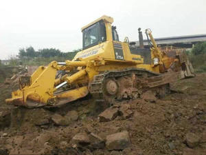 Bulldozers usados de alta calidad Komatsu D375 Máquina Bulldozer grande Máquina topadora a la venta - Product Image 3